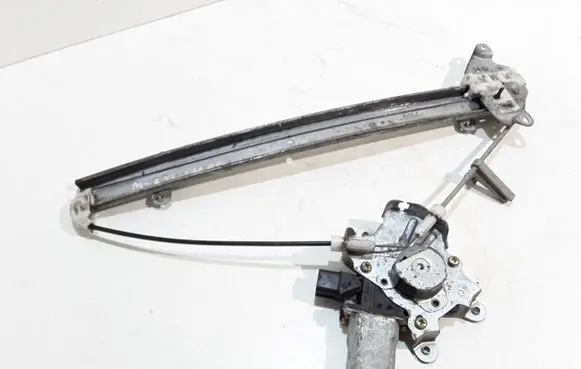 Mitsubishi Lancer Front door window regulator with motor 307050