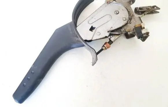 Nissan Note (E11) Handbrake/parking brake lever assembly