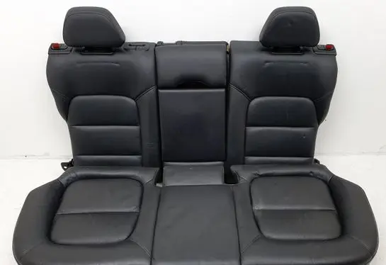 Volvo V70 Rear seat 