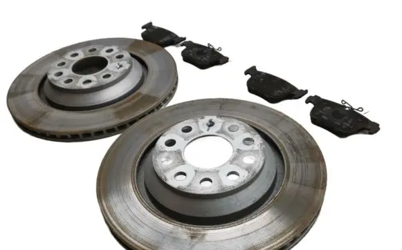 Volkswagen Golf VII Brake discs and calipers set 5Q0615601E