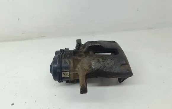 Audi A5 8T 8F Rear brake caliper 32335478