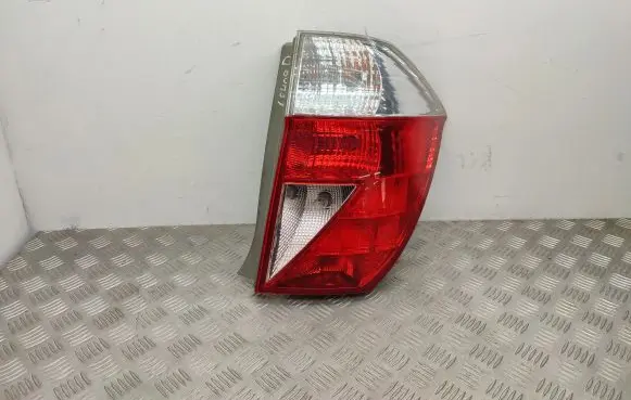 Honda FR-V Rear/tail lights