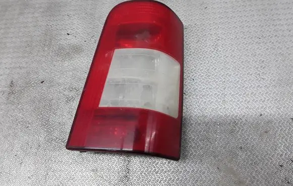 Citroen Berlingo Rear/tail lights 9657976980