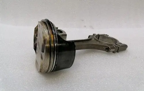 Porsche 911 996 Piston 99610305219
