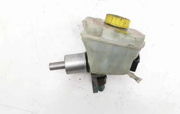Volkswagen Phaeton Master brake cylinder 3D0611301D
