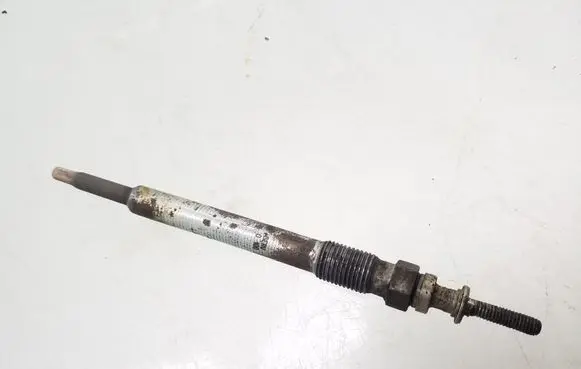 Opel Vectra B Glow plug 0100226300