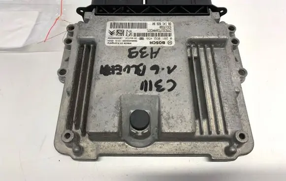Peugeot 208 Engine control unit/module ECU 9814182680