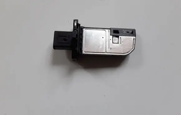 Volvo V60 Mass air flow meter 8V2112B579