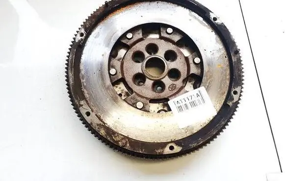 Volkswagen PASSAT B6 Flywheel 