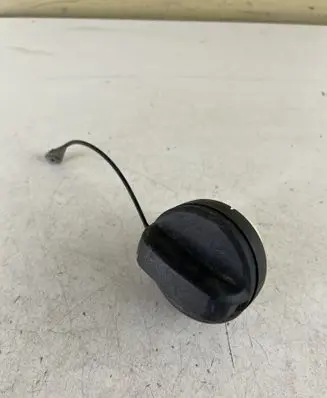 Suzuki Ignis Fuel tank filler cap 