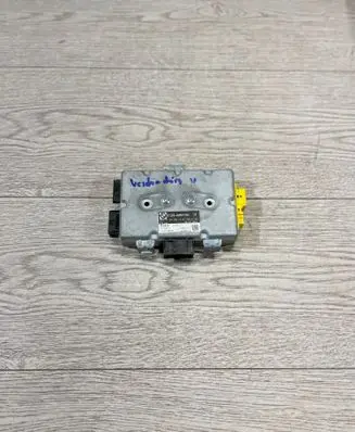 BMW 5 E60 E61 Door control unit/module 6957761 CCR4128B08 75789012