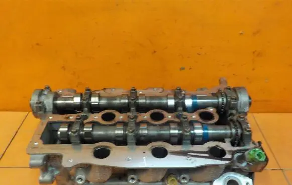 Land Rover Range Rover L405 Engine head 9X2Q6C064DA KOMPLETNA