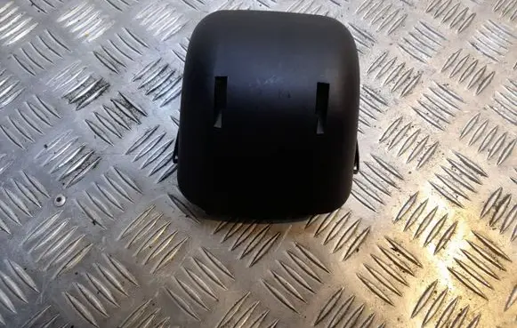 Volkswagen Jetta VI Other interior part 5C6857719