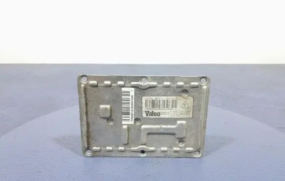 Citroen C4 I Picasso Voltage converter/converter module 89035114