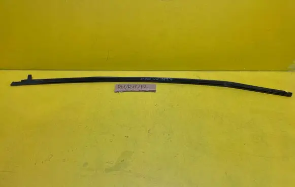Peugeot 3008 I Windshield/front glass wiper blade 444444444444444444