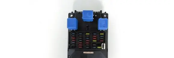 Nissan Almera Fuse box set 243502N300