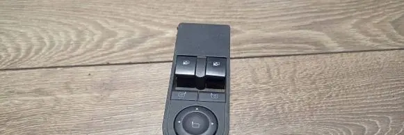 Opel Zafira B Electric window control switch 13209203