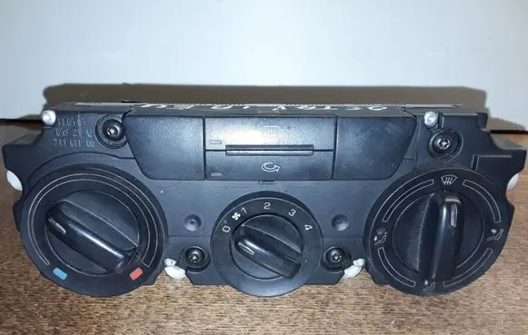 Skoda Octavia Mk2 (1Z) Climate control unit NOCODE