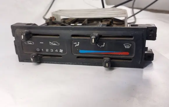 Nissan Terrano Climate control unit