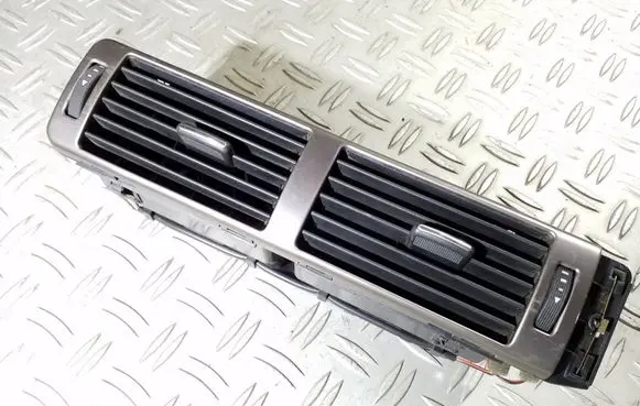 Audi A6 S6 C5 4B Dash center air vent grill 4B2820951
