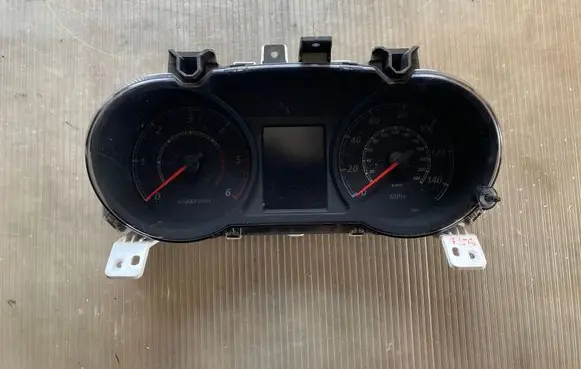 Mitsubishi ASX Speedometer (instrument cluster) 8100B456 0T34301 MM0053108