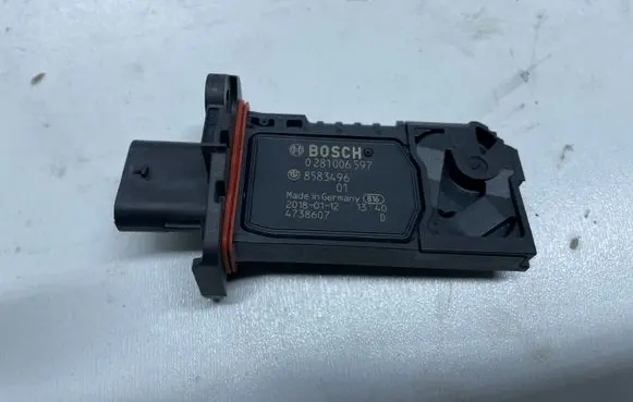 BMW X2 F39 Mass air flow meter 8583496