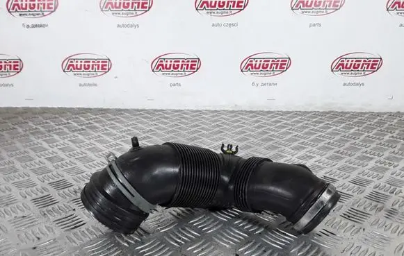 Volkswagen PASSAT CC Air intake duct part 3C0129654