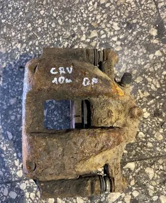 Honda CR-V Front brake caliper