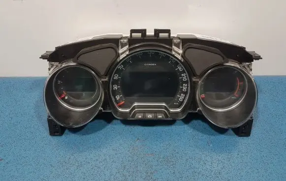 Citroen C5 Speedometer (instrument cluster) 9665364680