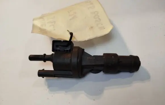 BMW 1 F20 F21 Fuel tank valve 0280142525 47621174 075501182