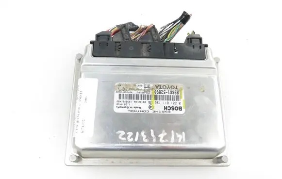 Toyota Yaris Engine control unit/module 8966152890 0281011126