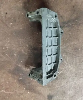 Dodge Durango I Gearbox mounting bracket 53020884