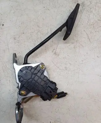 Subaru Outback Accelerator throttle pedal 1988000181 36010AG061