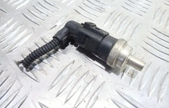 Coolant temperature sensor