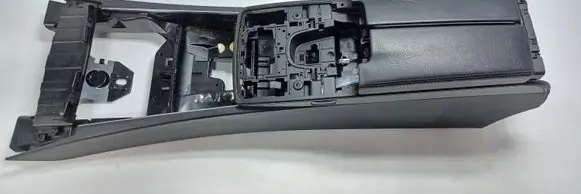 Mercedes-Benz E C207 W207 Center console A2076804250MERC A2076804250