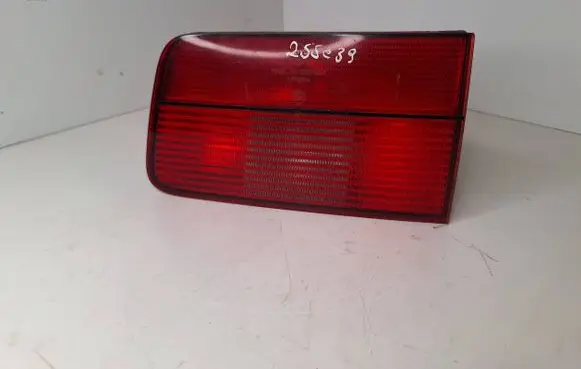 BMW 5 E39 Tailgate rear/tail lights 8361674