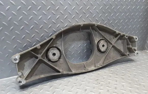 Mercedes-Benz S W221 Gearbox mounting bracket A2213521406 155293 2213521406