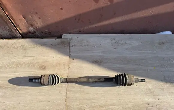 Mercedes-Benz ML W164 Rear driveshaft A1643500010 1643500010