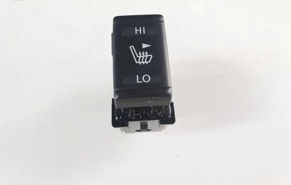 Nissan X-Trail T32 Seat heating switch