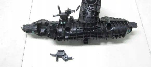 Volvo XC60 Intake manifold 31293737