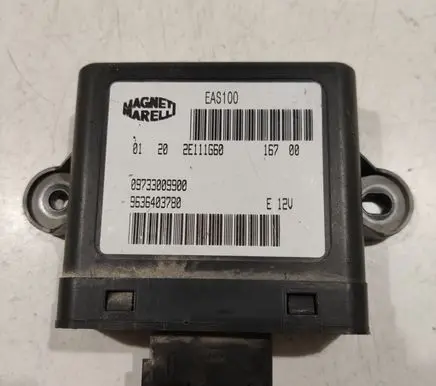 Peugeot 607 Fuel injection pump control unit/module 09733009900 9636403780