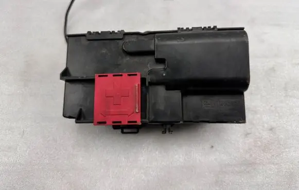 Mercedes-Benz GL X166 Fuse box set A2225402350
