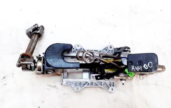 Audi A3 S3 8P Steering wheel axle 1k2971616 01062282