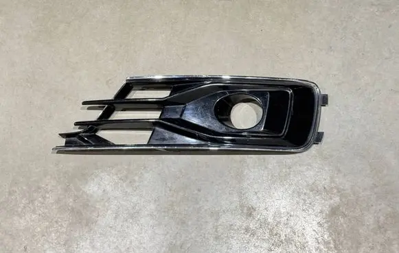 Audi A6 S6 C7 4G Front fog light trim/grill 4G0807681AE