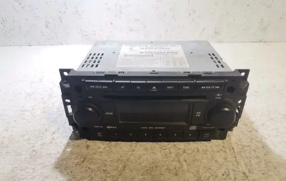 Dodge Caliber Radio/CD/DVD/GPS head unit P0506462AA