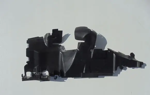 Volkswagen Tiguan Intercooler air guide/duct channel 5NA121284AB