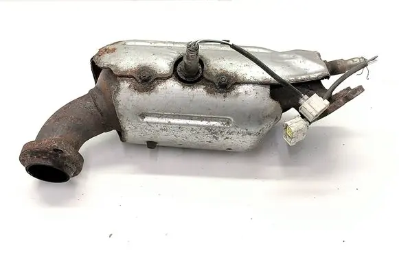 Chrysler Town u0026 Country V Catalyst/FAP/DPF particulate filter P68036151AK 68036151AK
