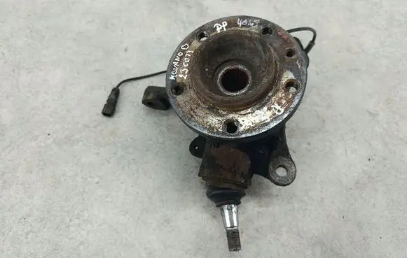 Opel Movano B Front wheel hub spindle knuckle 