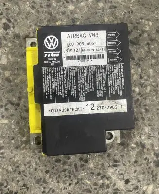 Volkswagen PASSAT B6 Airbag control unit/module 3C0909605F