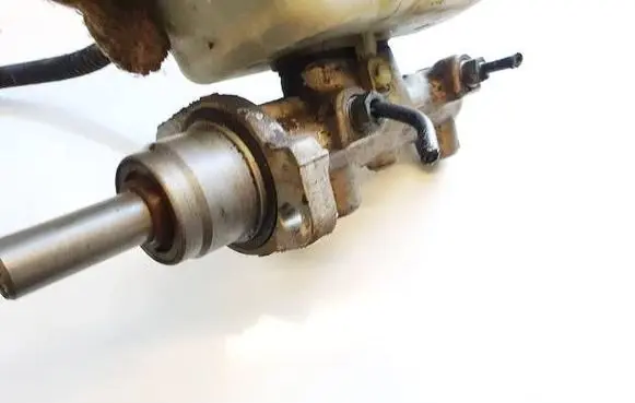 Skoda Roomster (5J) Master brake cylinder 